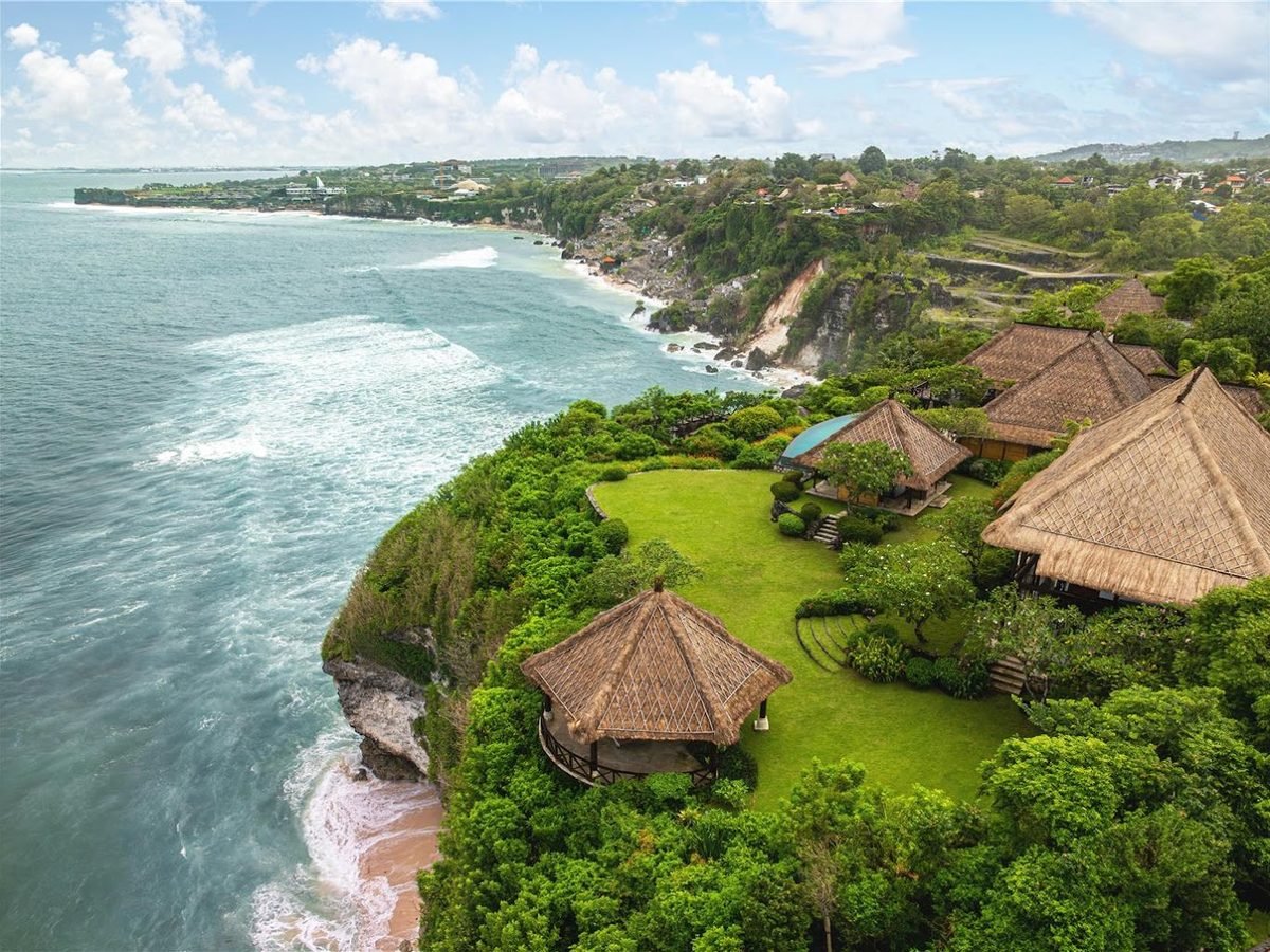 Pavilhão sobre a água do Radisson Blu, Bali Uluwatu